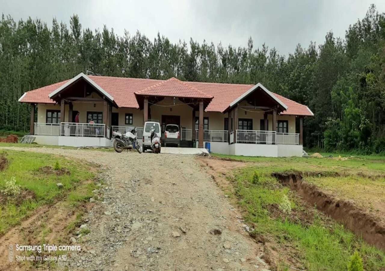 Coffee Safari Hotel Chikmagalūr Eksteriør billede